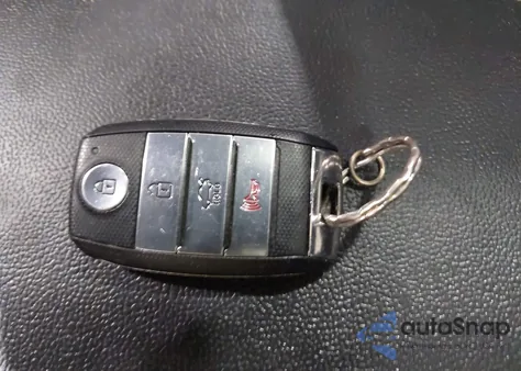 2018 Kia Optima Sx Turbo z USA, uszkodzony, nr VIN 5XXGV4L26JG233272